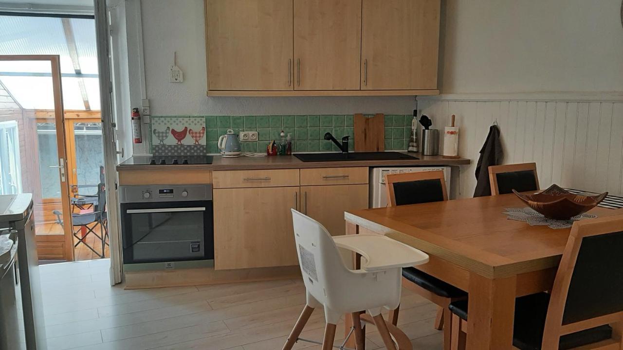 Maison En Ville Avec Terrasse Ensoleillee Et Wi-Fi Magnac-Laval Εξωτερικό φωτογραφία